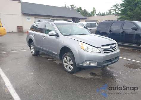 2010 Subaru Outback 2.5I Premium z USA, uszkodzony, nr VIN 4S4BRBCC7A3317298